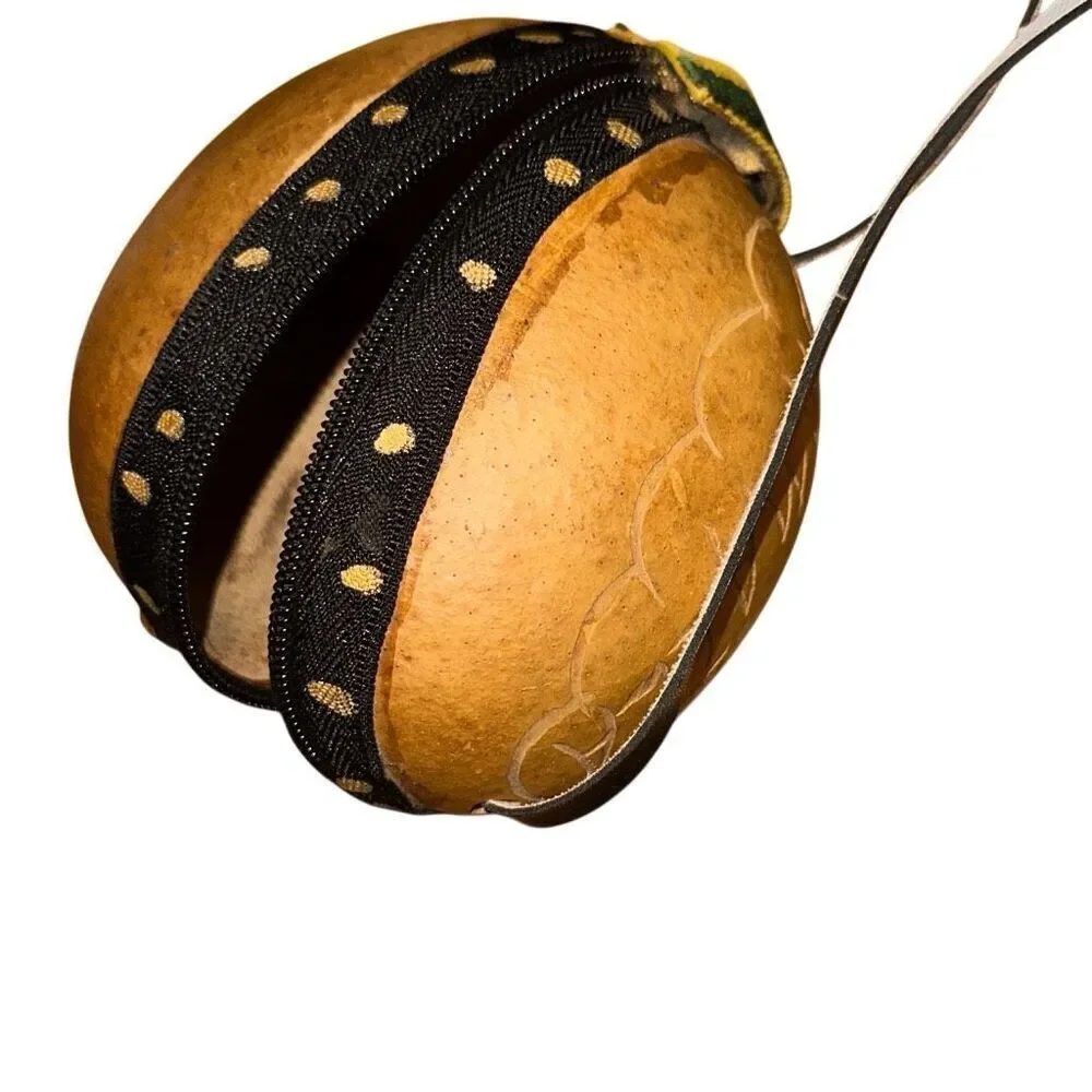 Authentic coconut zippered purse from Jamaica